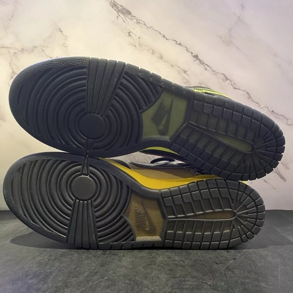 Nike Dunk Low PE What the Duck - Oregon Home Size 11M (Ebay/GOAT Authenticated) - Picture 7 of 8